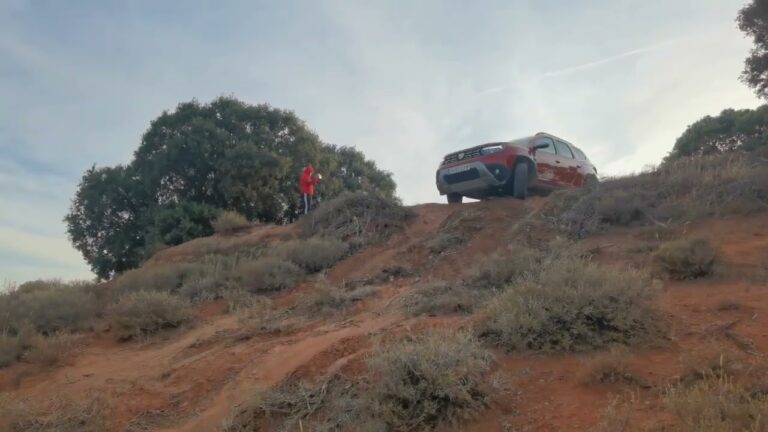 altura libre al suelo dacia duster