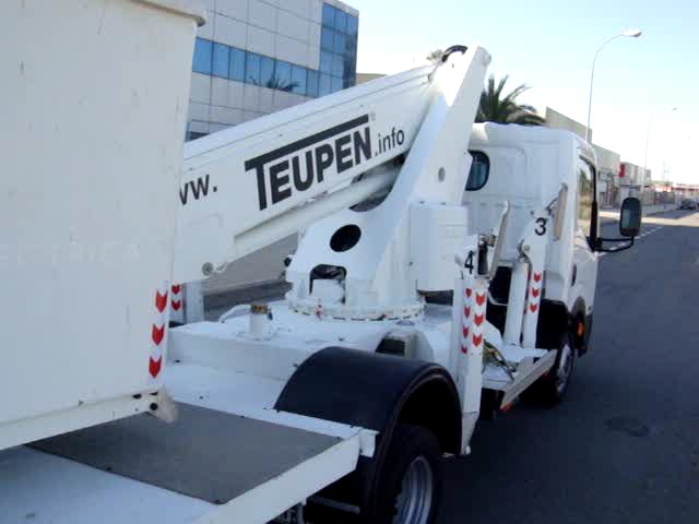 camión carrozado 3500 kg con plataforma