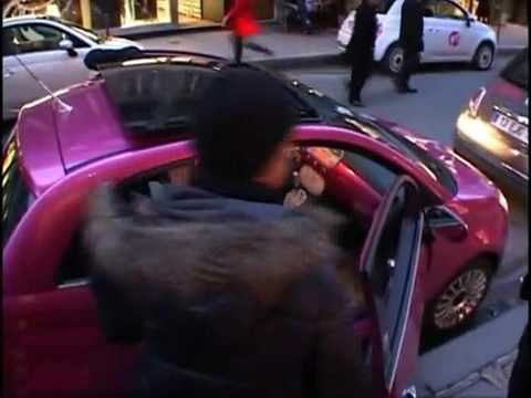 coche de la barbie fiat 500