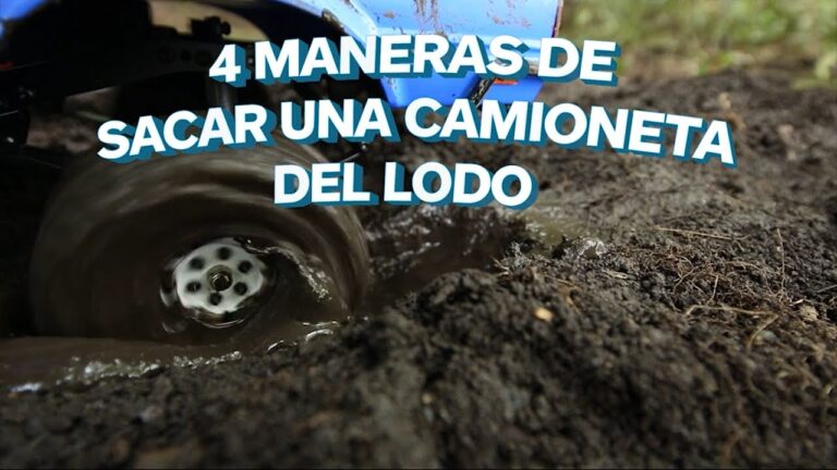 como sacar un coche del barro