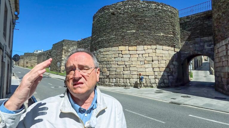 cuantos kilometros tiene la muralla de lugo