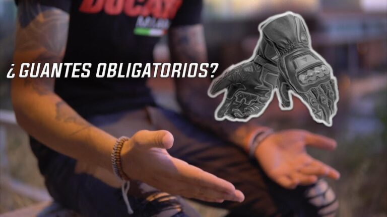 es obligatorio llevar guantes en moto