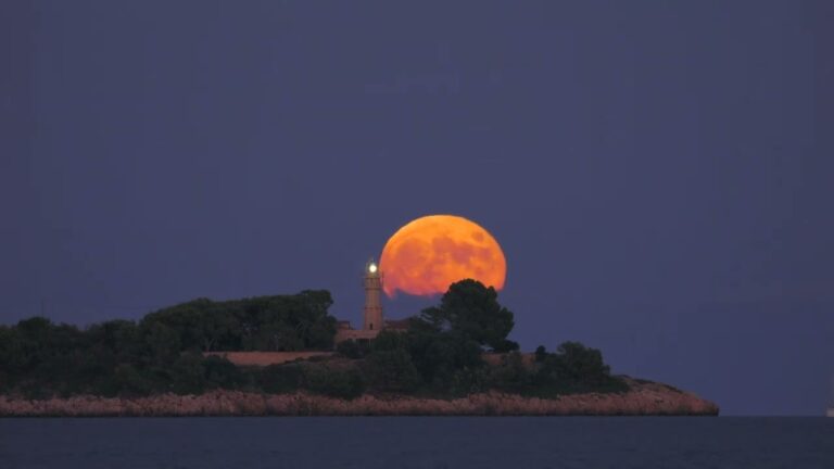 faro de punta de la avanzada