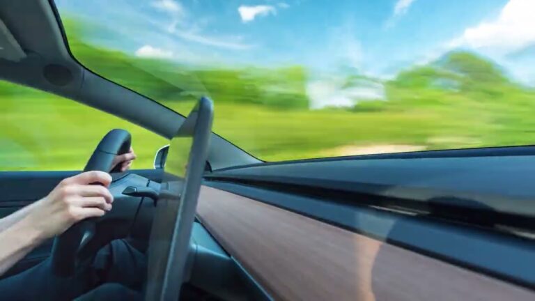 multa por llevar a alguien en el maletero