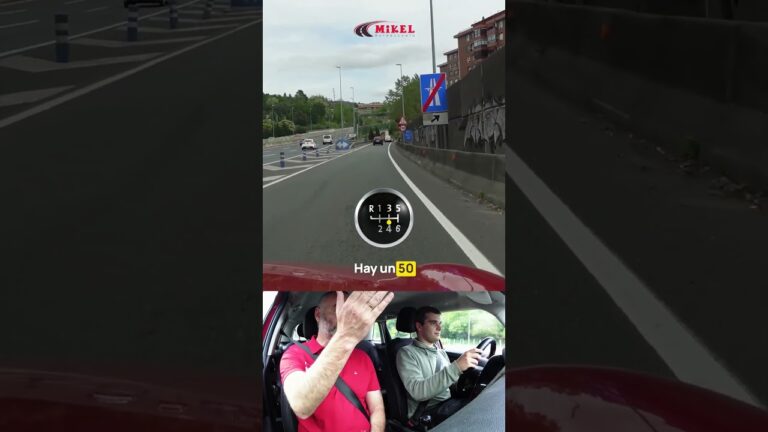 para abandonar una autopista debe incorporarse al carril de deceleración...